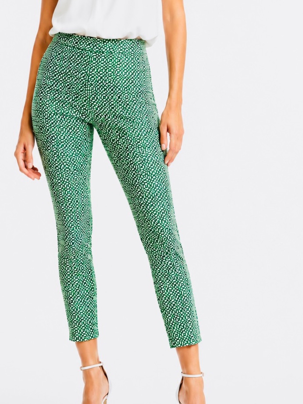 ATTYRE Stretchy Green & White Printed Slim Ankle Ponte Pants